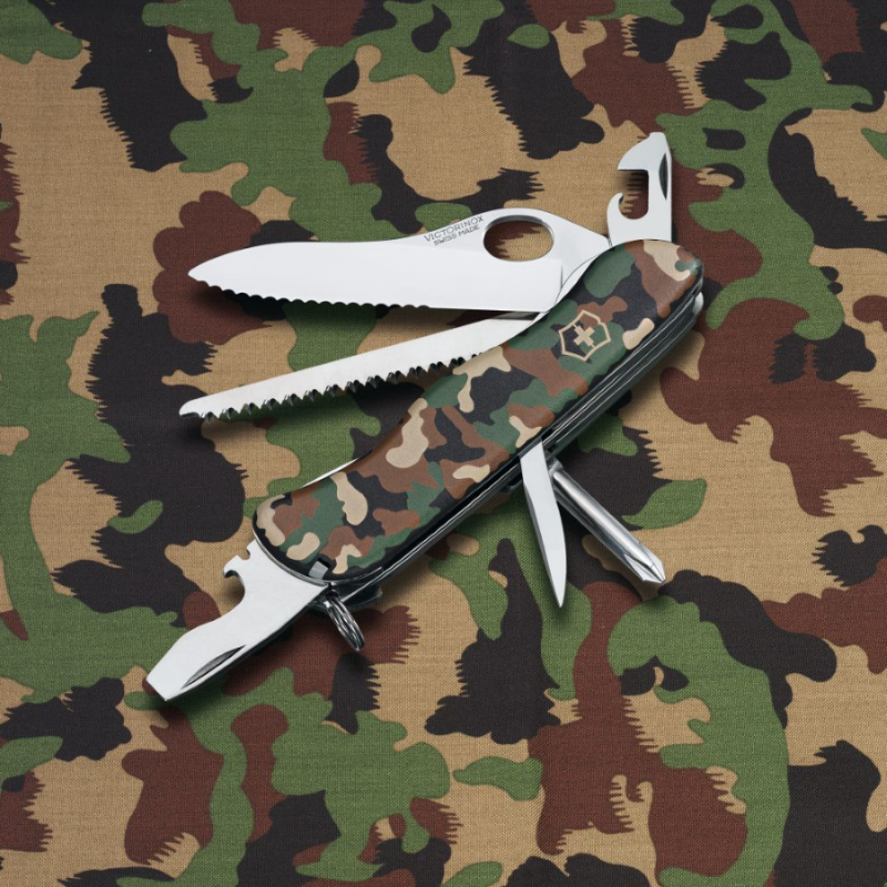 Victorinox - Trailmaster - tarn