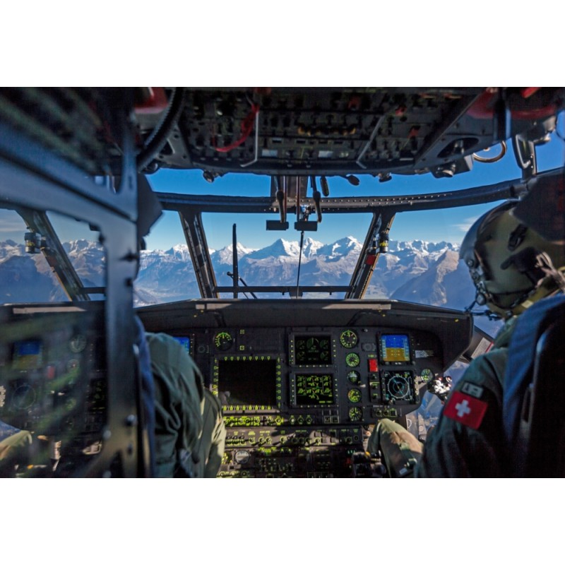 Dans le cockpit de l’hélicoptère Cougar