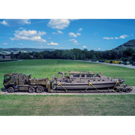 Carte postale : Véhicule de transport pour canot-patrouilleur 16