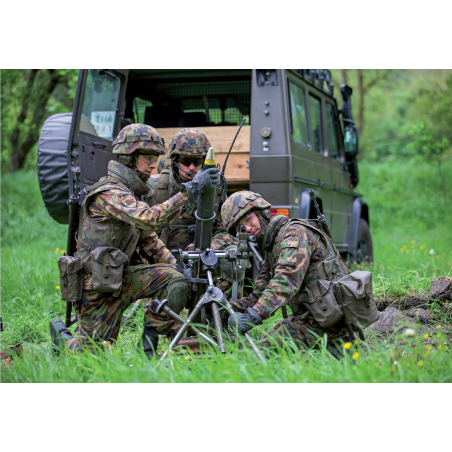 Postkarte: Minenwerfer 8.1 cm