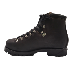 Chaussures de montagne militaires