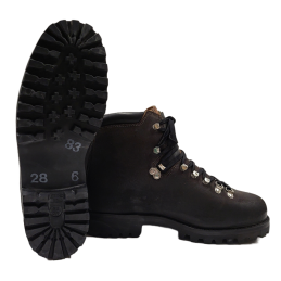 Chaussures de montagne militaires