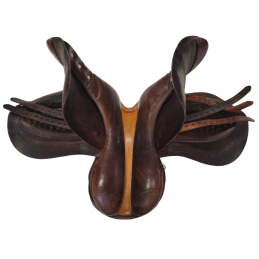 Selle d'équitation en cuir