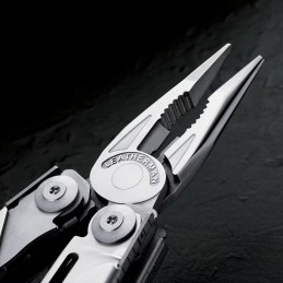 Leatherman - Surge inkl. Etui - silber